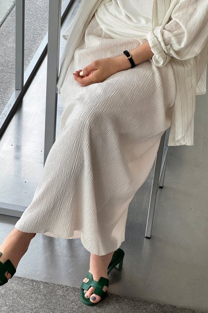 Graphy pleate skirt