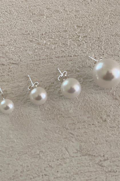 Shanin pearl earrings