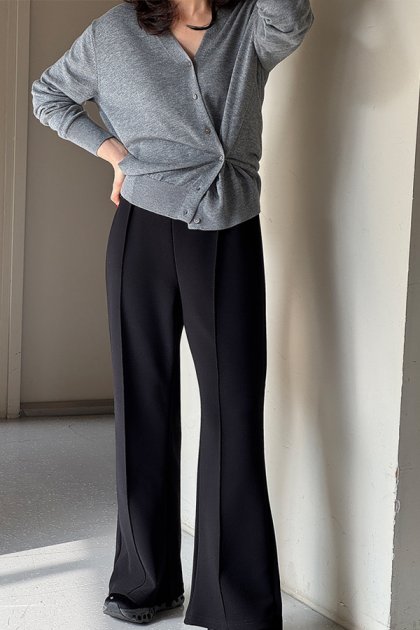 Laens V Cardigan