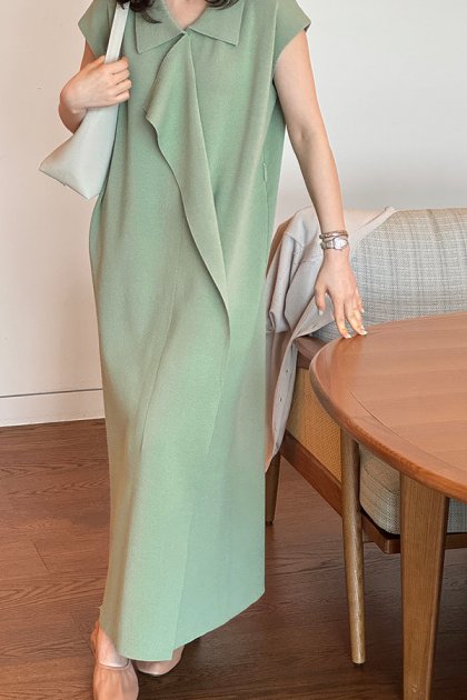 Flod Ruffle Dress