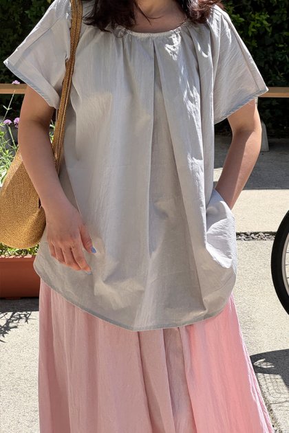 Michellea short-sleeved blouse