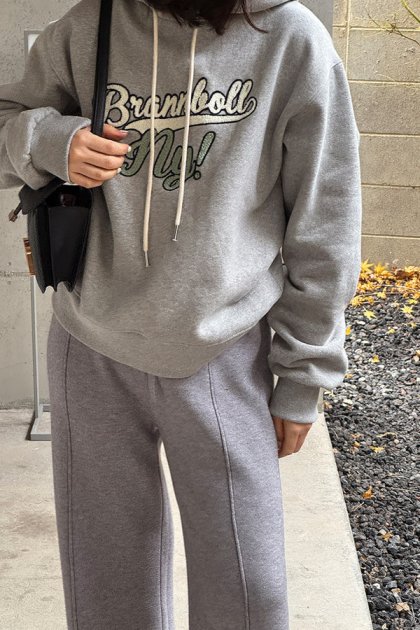 Dekio Hooded Man-to-Man