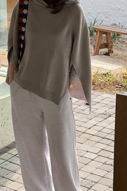 Arove cape knit