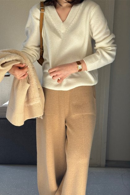 Sadie V Knit