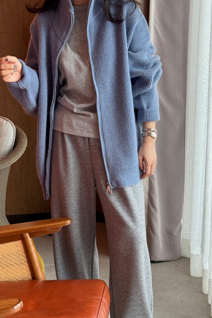 Ruiting Knit Zip-up