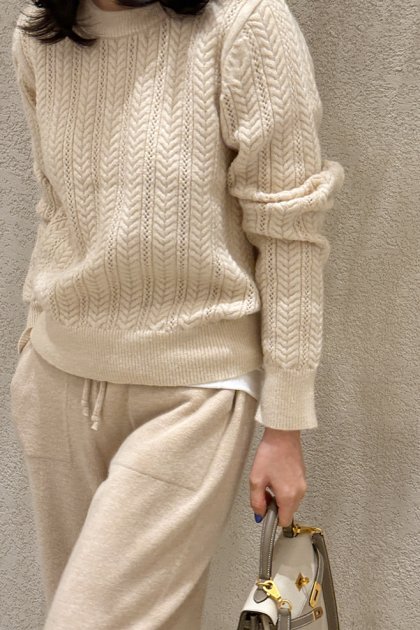 Bisop round knit