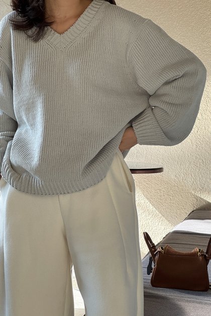 Divo V Knit