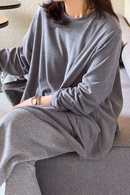 Monnia long-sleeved T-shirt Monnia long-sleeved T-shirt