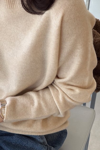 Etive Round Knit